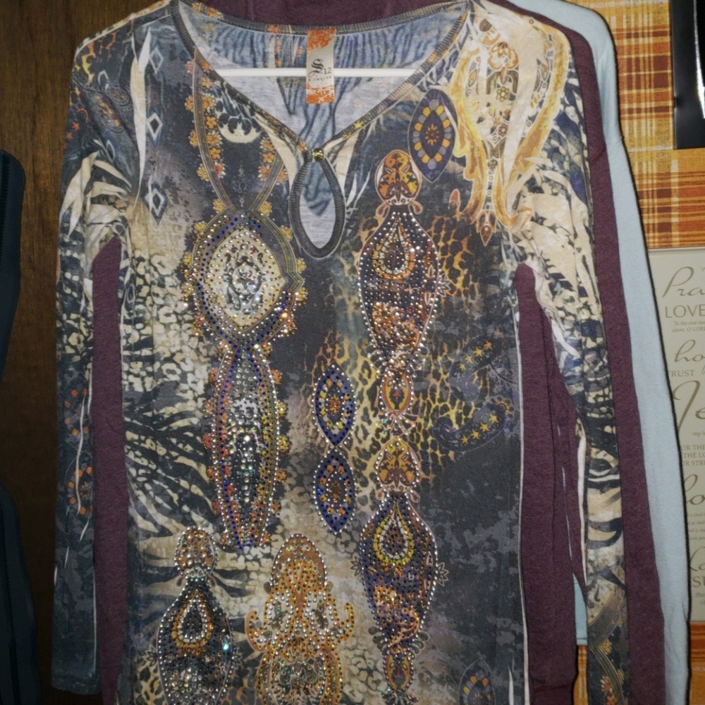 Long sleeve shirt